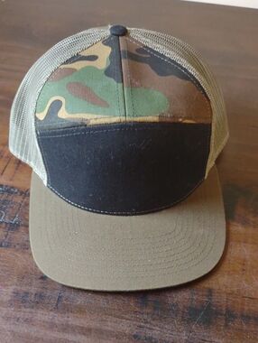 Camouflage Trucker Cap - Green/Brown